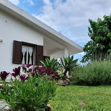 Villa Biancapigna Holidays Near The Sea Syracuse