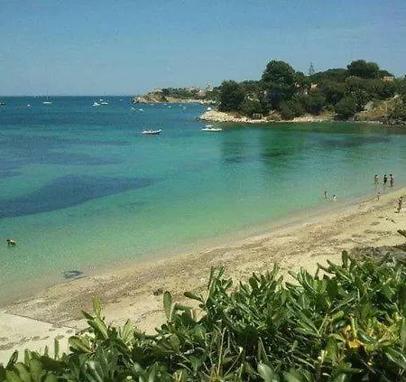 Biancapigna Holidays Near The Sea *